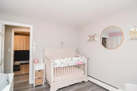 33 Mill Road Londonderry NH 03053