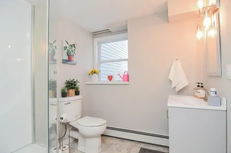 33 Mill Road Londonderry NH 03053