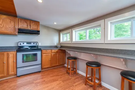 10 Breezy Point Gilford NH 03249