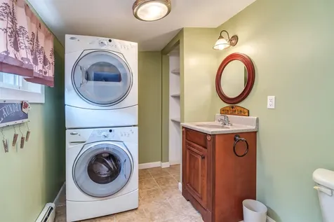 10 Breezy Point Gilford NH 03249