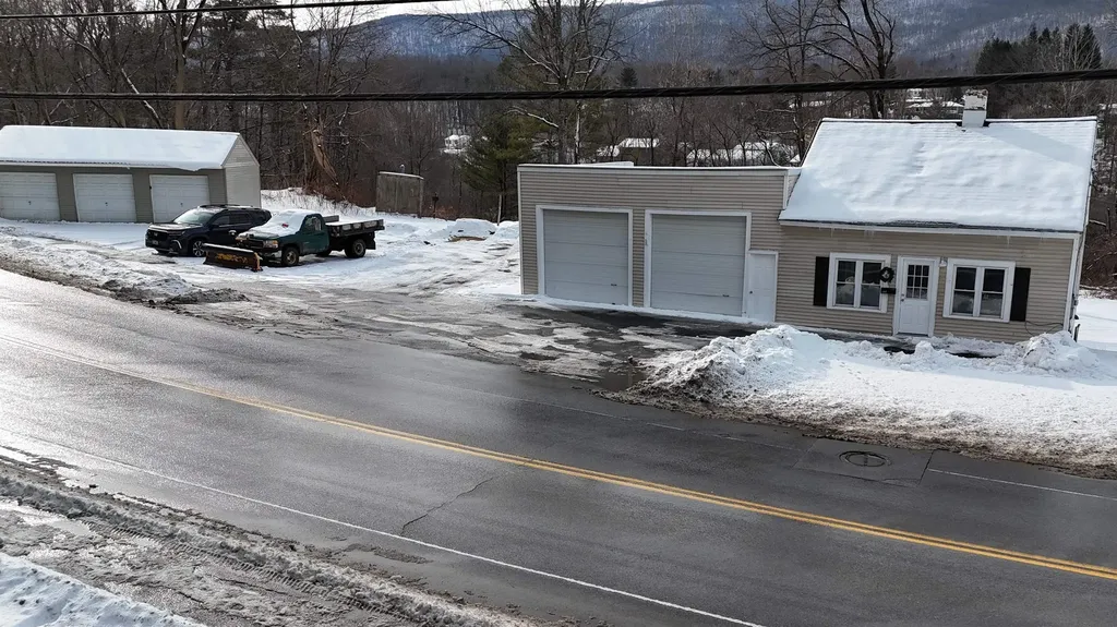 527 South Street Bennington VT 05201