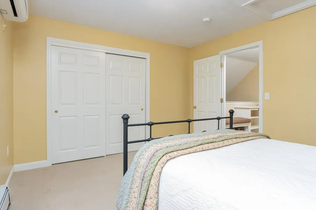 24 Stoneybrook Road Bow NH 03304