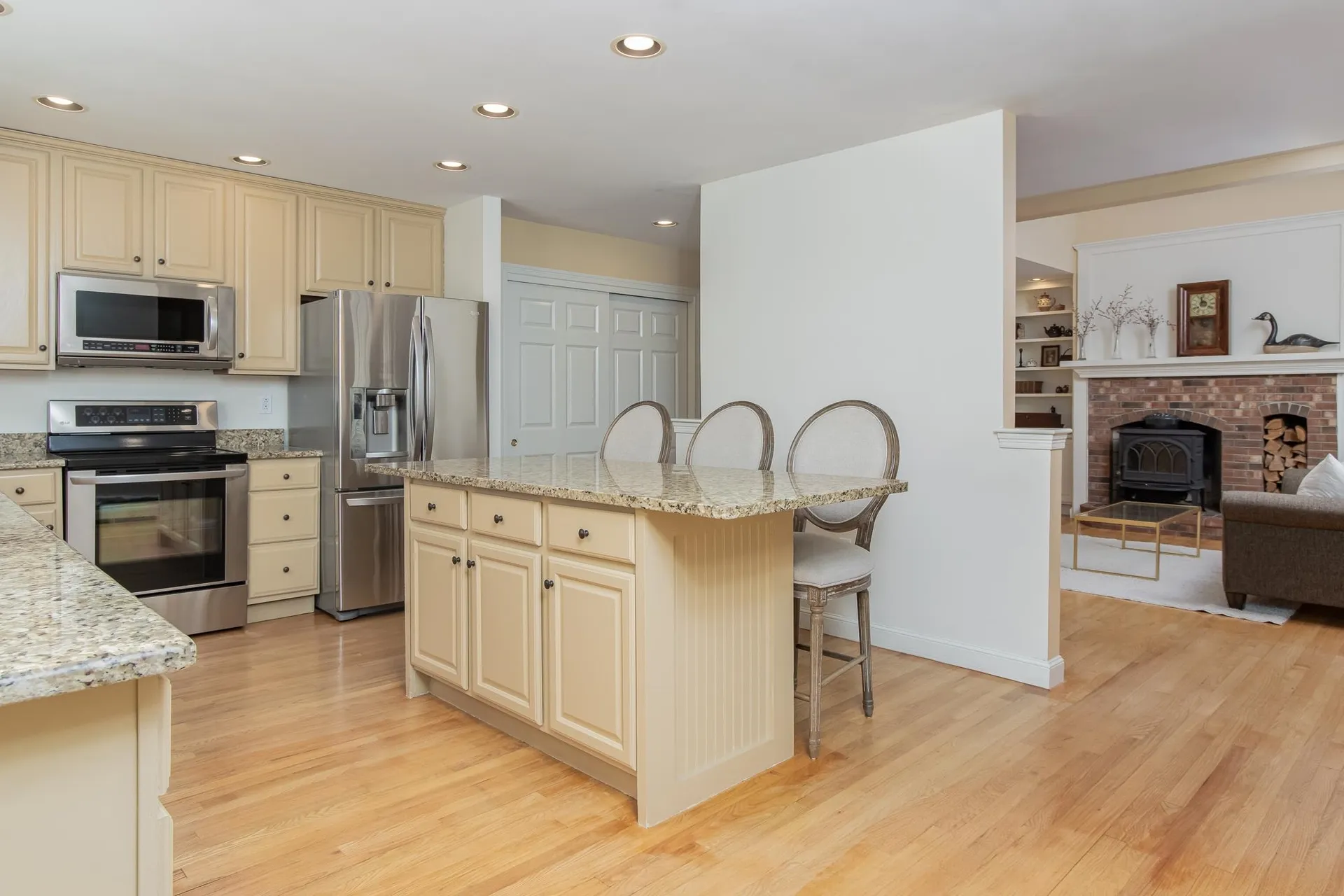24 Stoneybrook Road Bow NH 03304