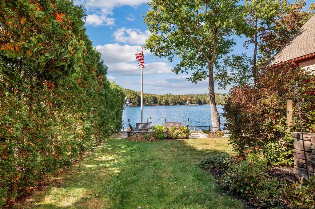 93 Lake Avenue Sunapee NH 03782