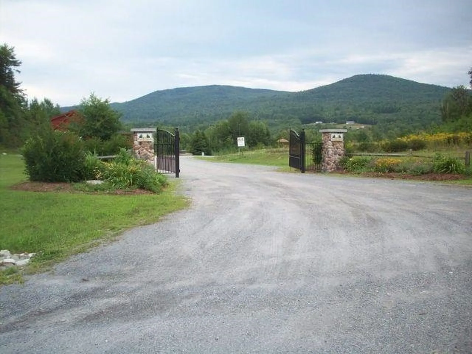 Fenn Way Circle Bath NH 03740