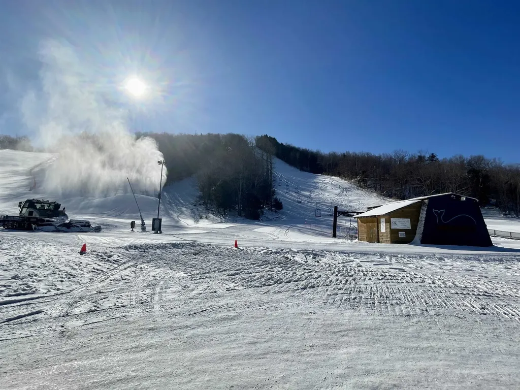 21 Deer Run Road Enfield NH 03748