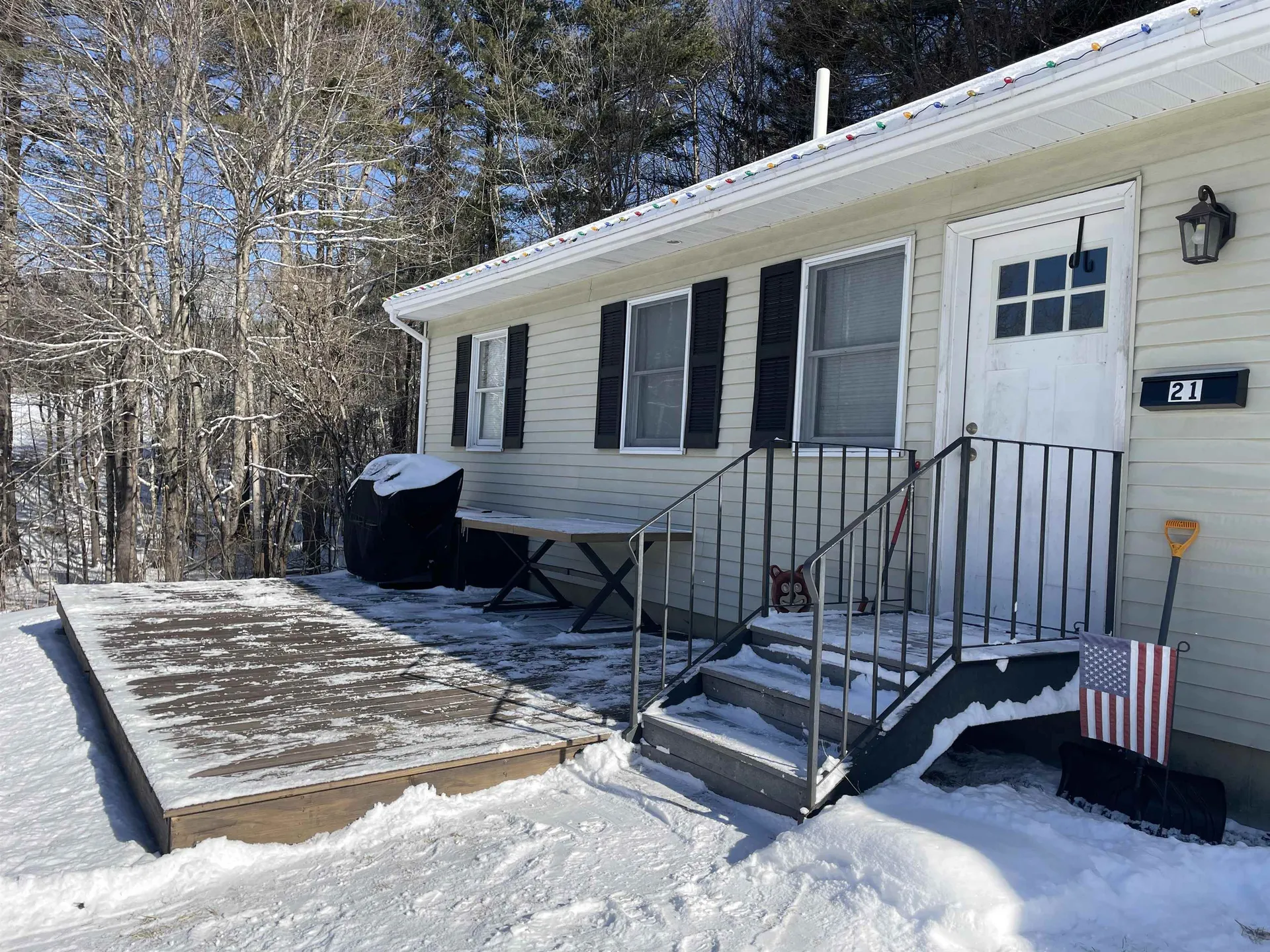 21 Deer Run Road Enfield NH 03748