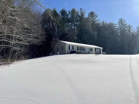 21 Deer Run Road Enfield NH 03748