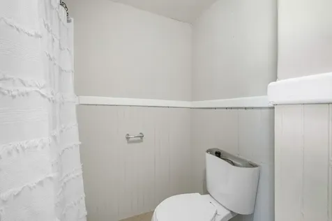 8 Davis Park Plaistow NH 03865