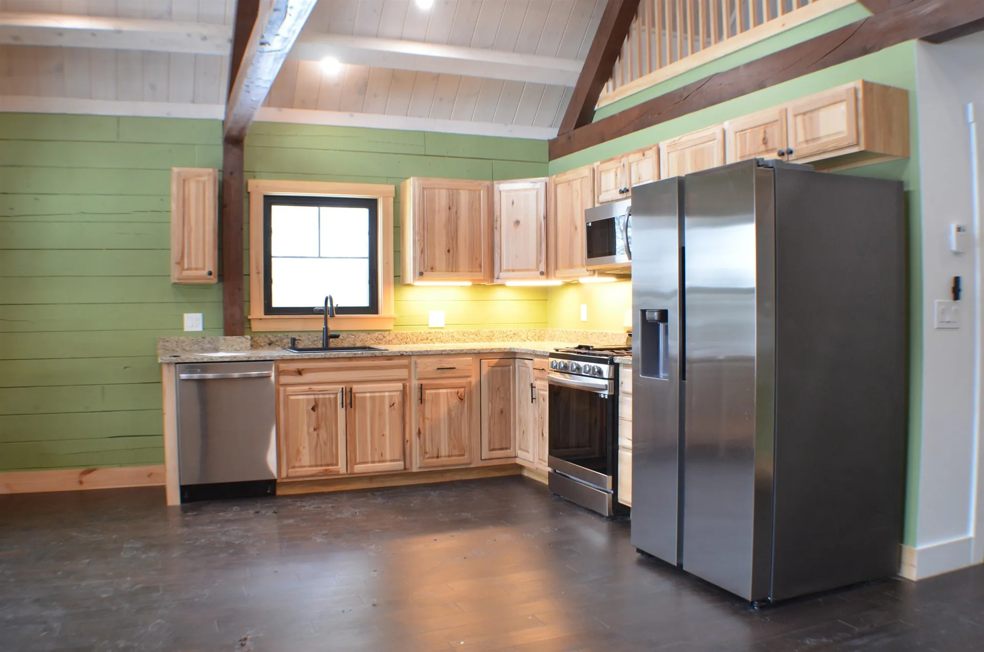 19 Stonehenge Circle Northfield NH 03276