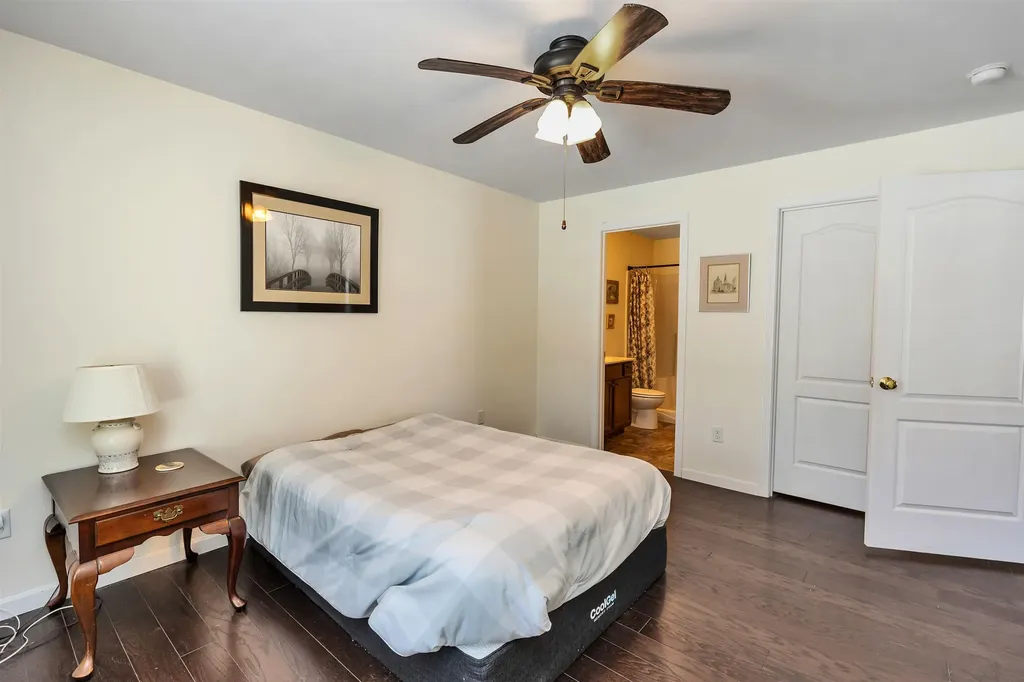 28 Owens Drive Swanzey NH 03446