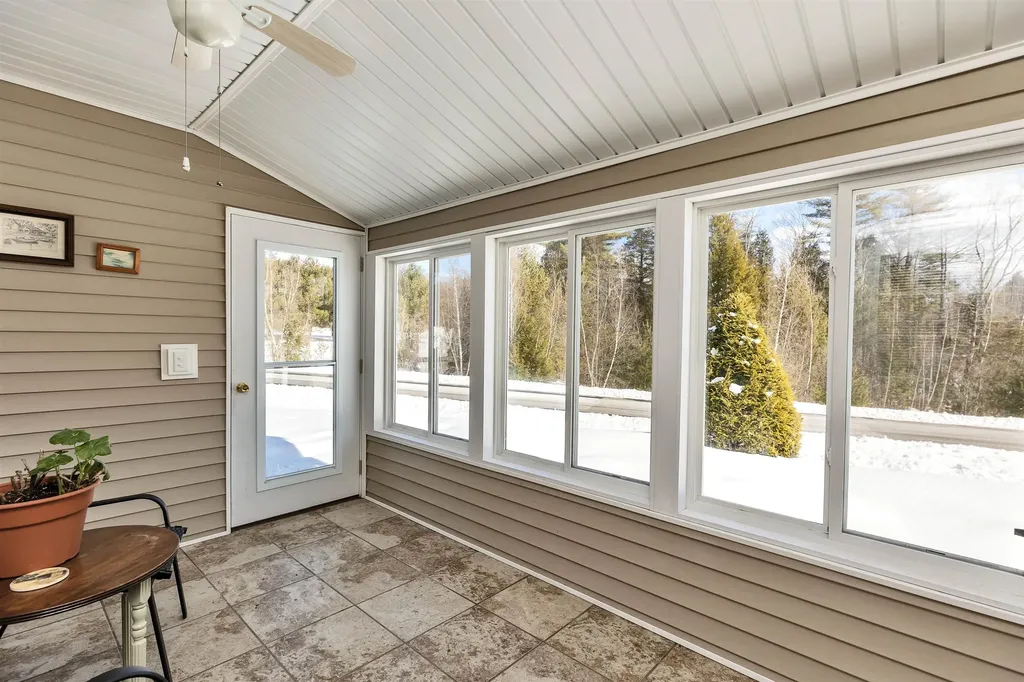 28 Owens Drive Swanzey NH 03446