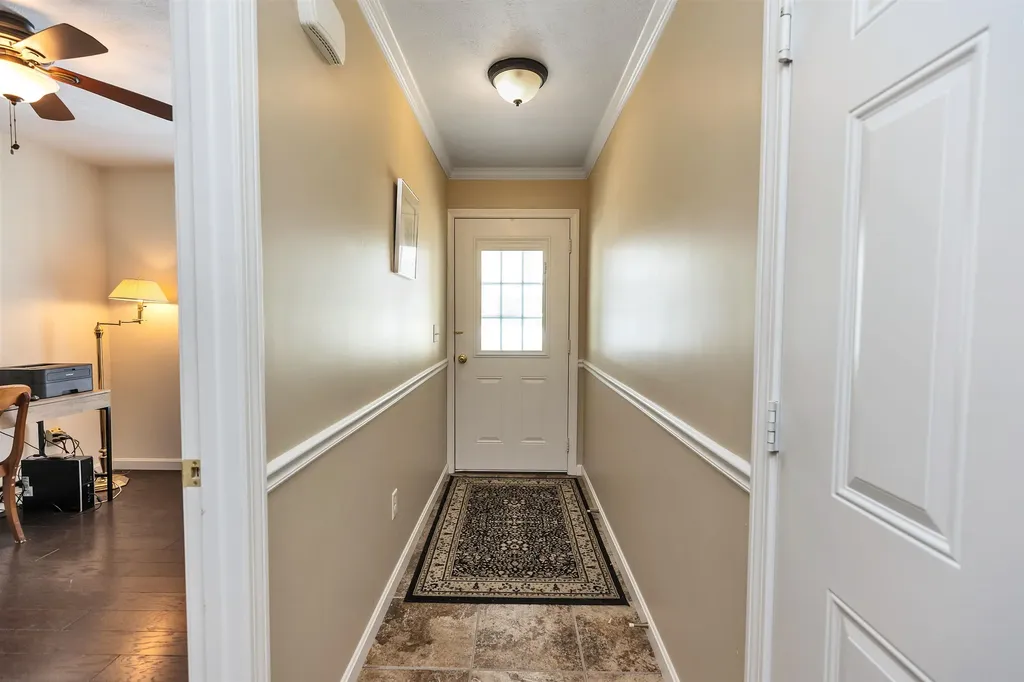 28 Owens Drive Swanzey NH 03446