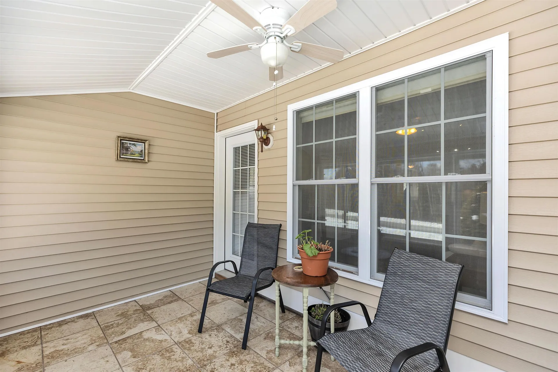 28 Owens Drive Swanzey NH 03446