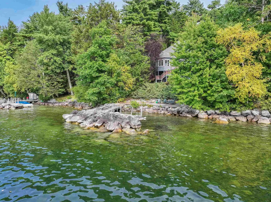 48 Eaglemere Road Tuftonboro NH 03816