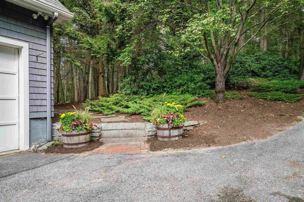 48 Eaglemere Road Tuftonboro NH 03816