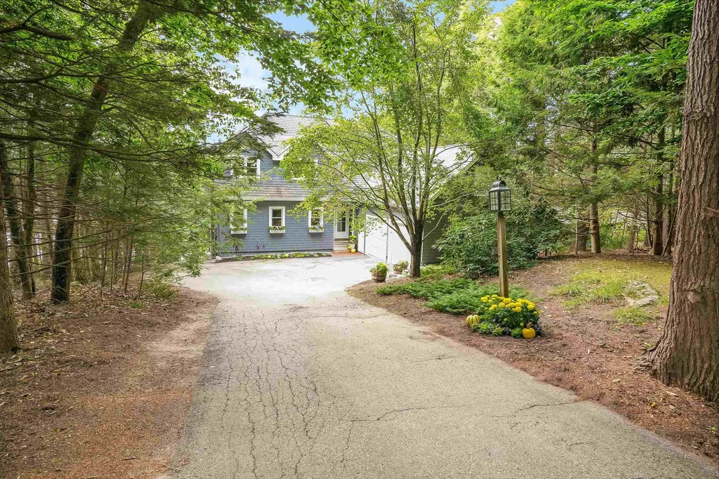 48 Eaglemere Road Tuftonboro NH 03816