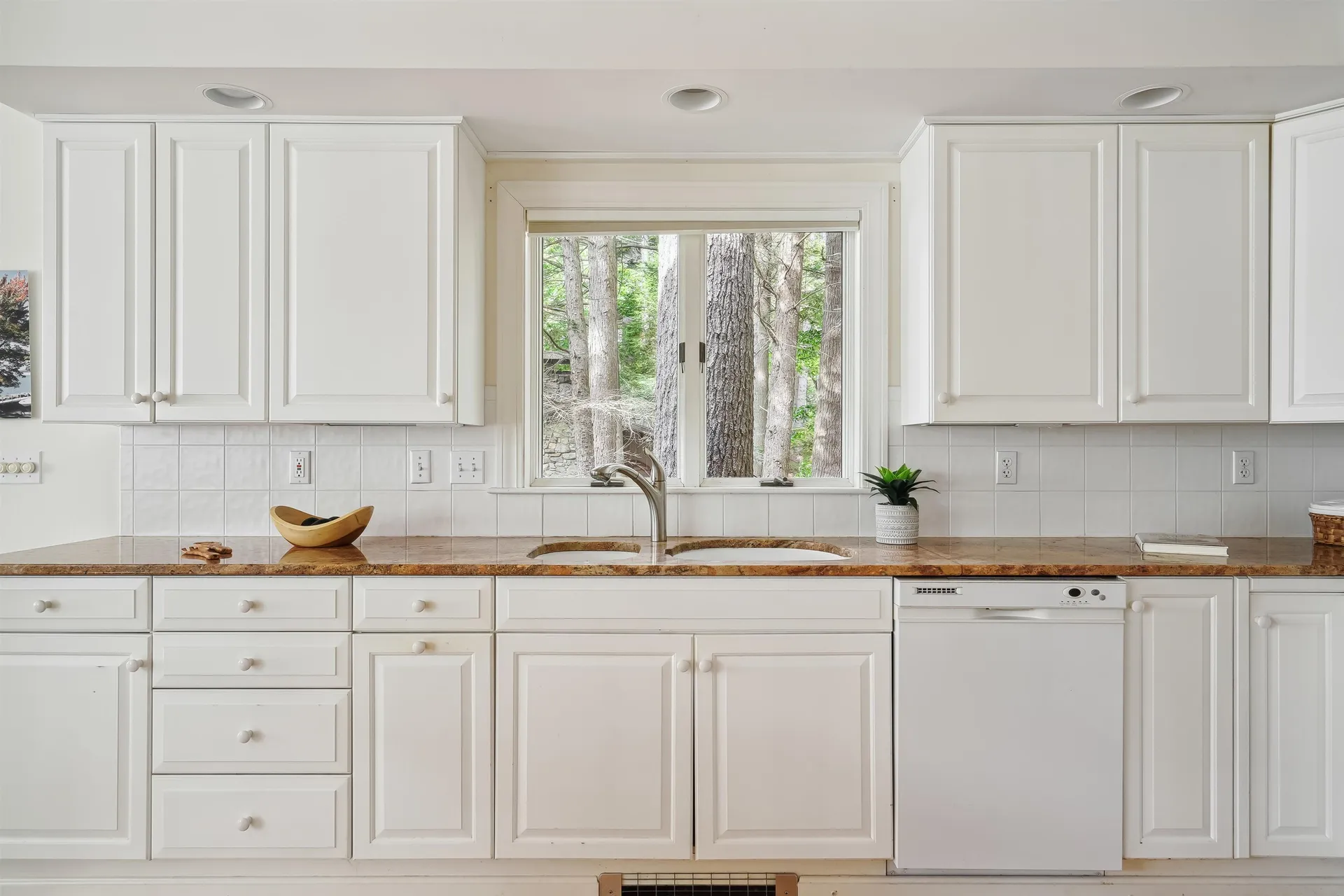 48 Eaglemere Road Tuftonboro NH 03816