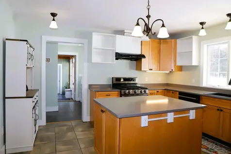 47 Lower Cemetery Road Langdon NH 03602