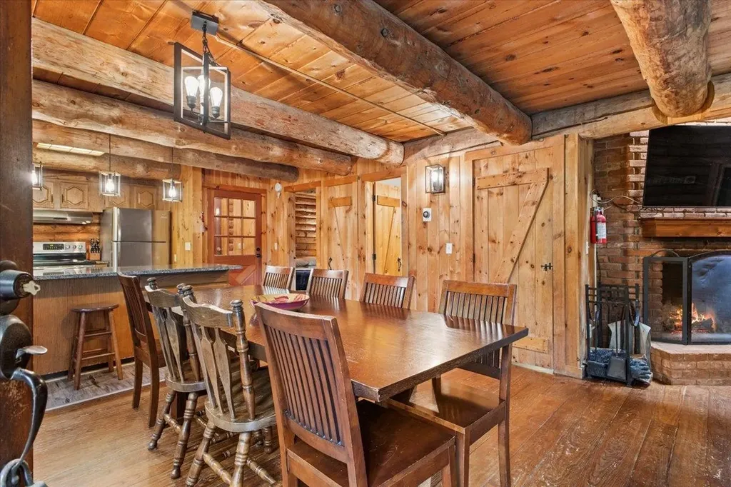 69 Chapin Lane Jamaica VT 05343