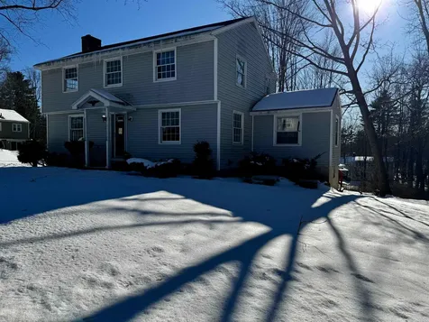 2 Sweetbriar Lane Rochester NH 03867