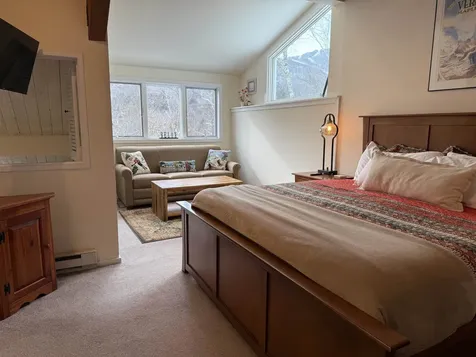 52 Bridges Resort Circle Warren VT 05674