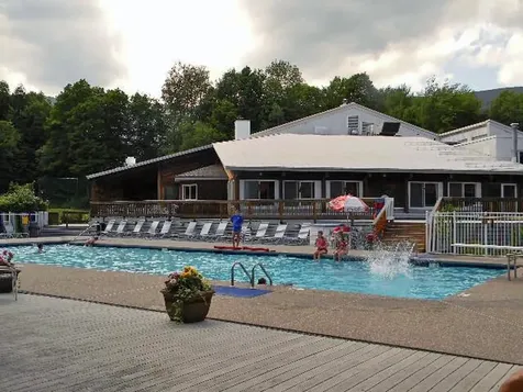 52 Bridges Resort Circle Warren VT 05674
