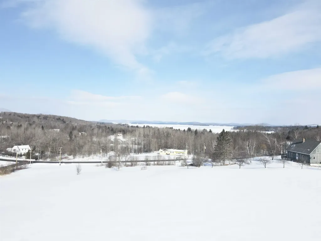 462 Logan Drive Newport City VT 05855