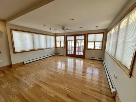 32 1st Street Windham NH 03087