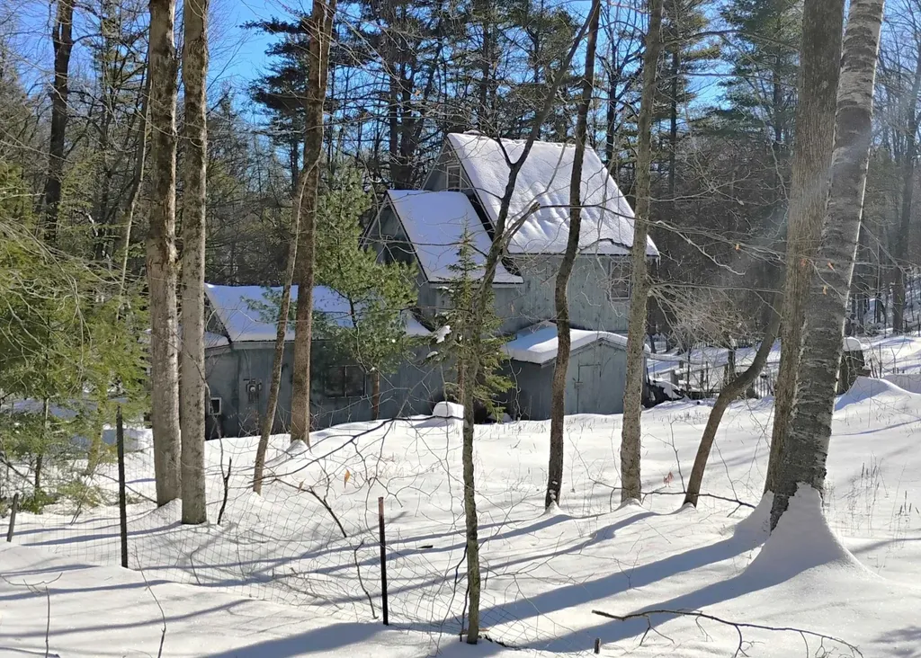 317 Putney Mountain Road Putney VT 05346