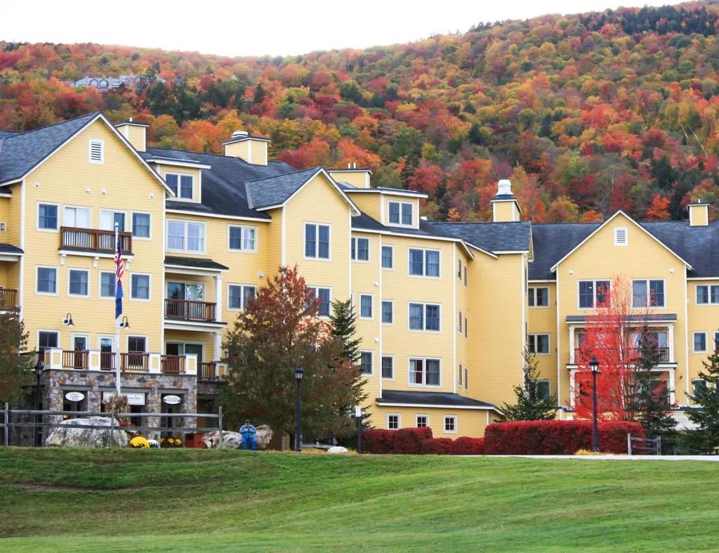 444/446 Qtr. I I I Jackson Gore Inn Ludlow VT 05149
