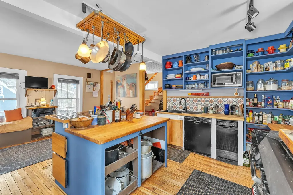 25 Linden Hill Street Woodstock VT 05091