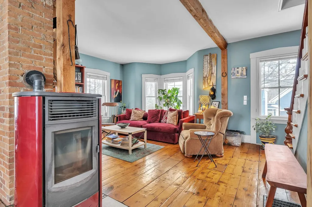 25 Linden Hill Street Woodstock VT 05091