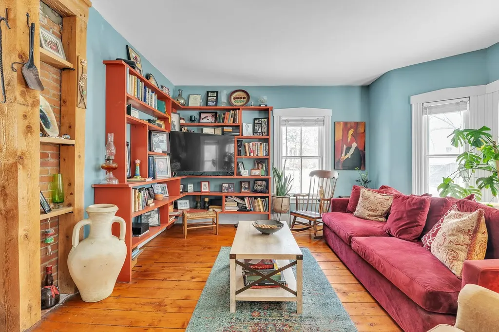 25 Linden Hill Street Woodstock VT 05091