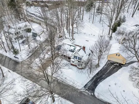 25 Linden Hill Street Woodstock VT 05091