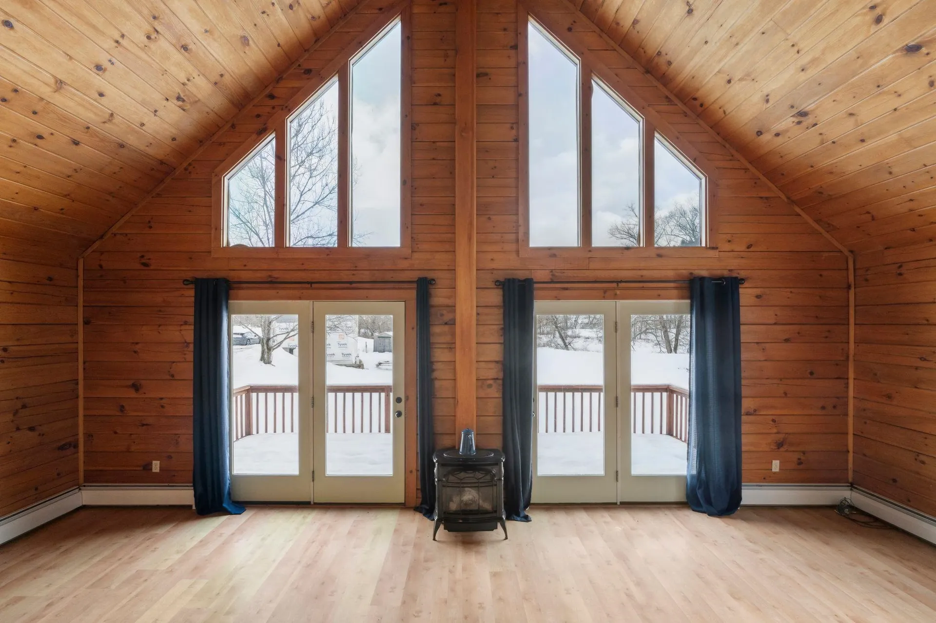 3033 Vt Route 14 Royalton VT 05068