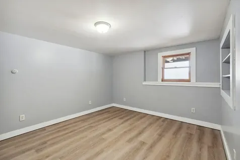 3033 Vt Route 14 Royalton VT 05068