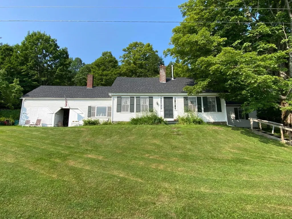 3443 North Road Newbury VT 05051