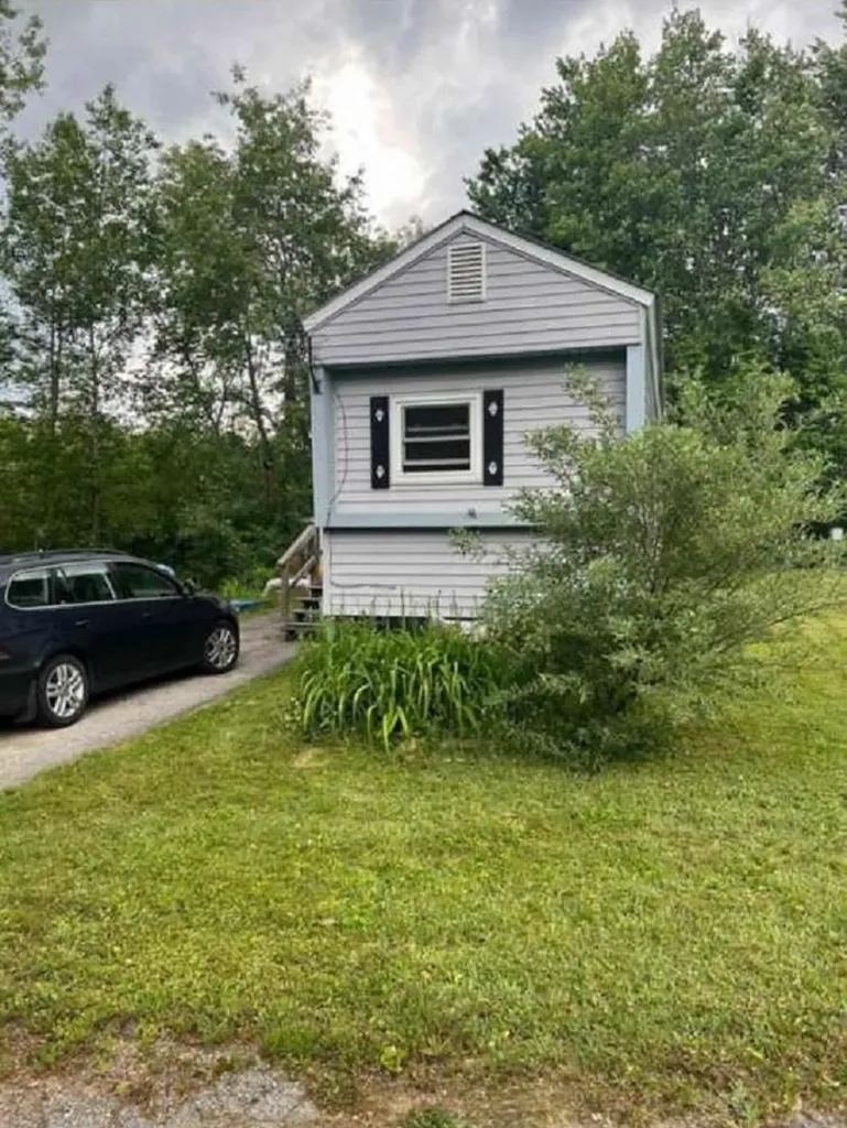 117 Pleasant Street Chichester NH 03258