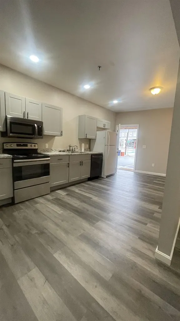 258 Main Street Tilton NH 03276