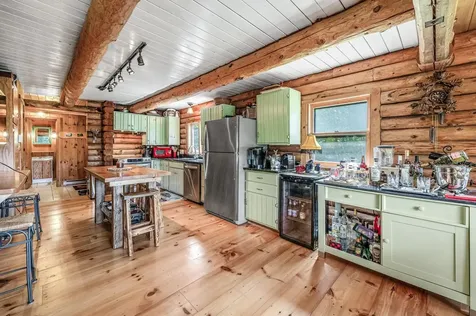 37 Pleasantview Lane Wilmington VT 05363