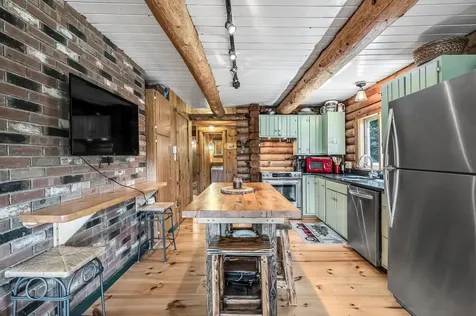 37 Pleasantview Lane Wilmington VT 05363