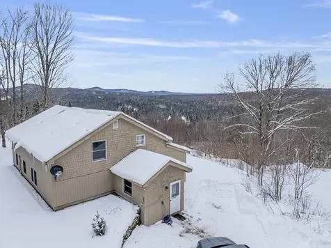 136 Spring Road Pittsburg NH 03592