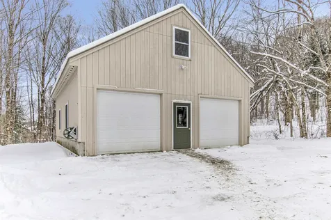 136 Spring Road Pittsburg NH 03592