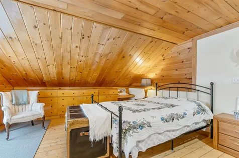 136 Spring Road Pittsburg NH 03592