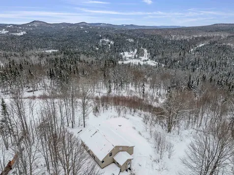 136 Spring Road Pittsburg NH 03592