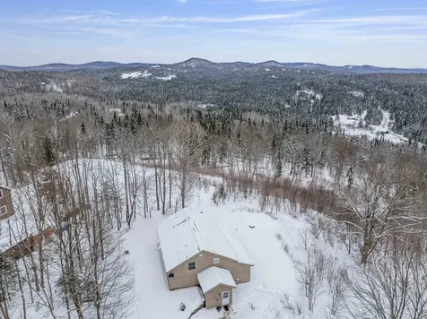 136 Spring Road Pittsburg NH 03592