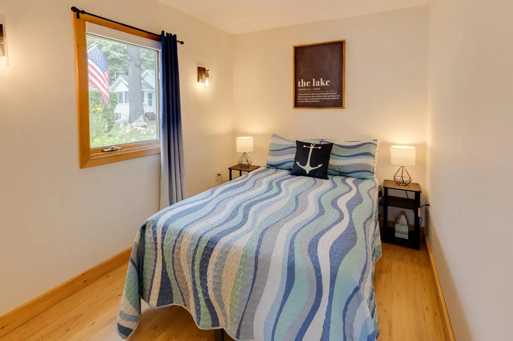 55 Lakeside Road Bristol NH 03222