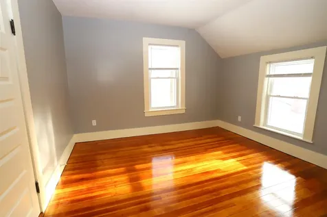 28 Middle Street Newport City VT 05855