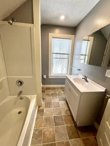 28 Middle Street Newport City VT 05855